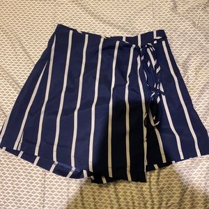 Blue and white white skort